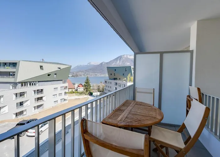 La Cantonade - Joli T2 avec garage pour 4 personnes proche Plage